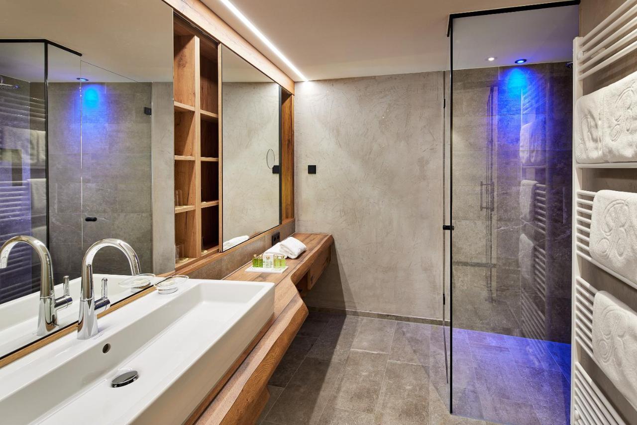 Hotel Berghof Crystal Spa & Sports Tux Exterior photo